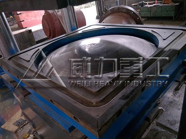 不銹鋼水箱成型液壓機(jī)模具