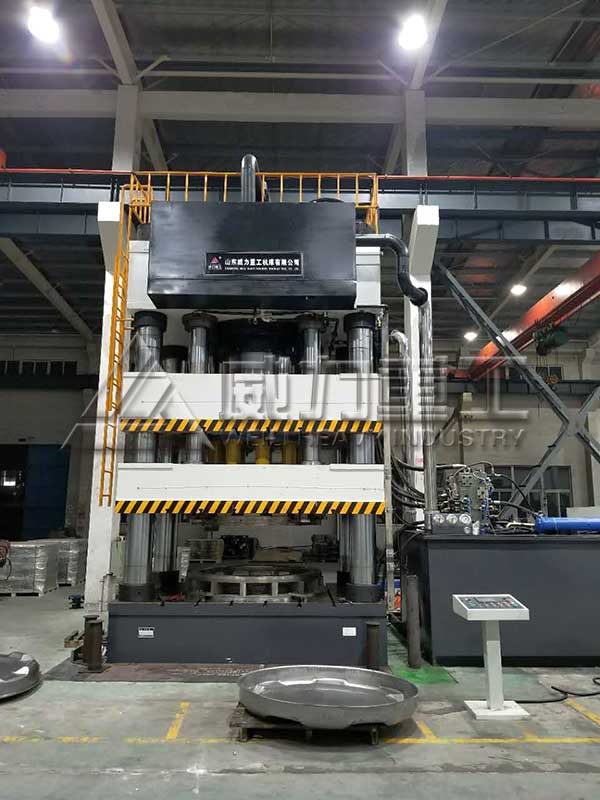 3000噸三梁四柱液壓機完成生產