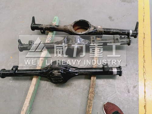 2000噸三梁四柱液壓機壓制成型汽車后橋