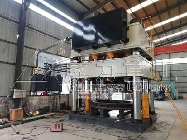 封頭拉伸液壓機客戶車間調試現場