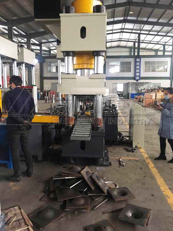 錨索托盤自動化生產線調試使用現場