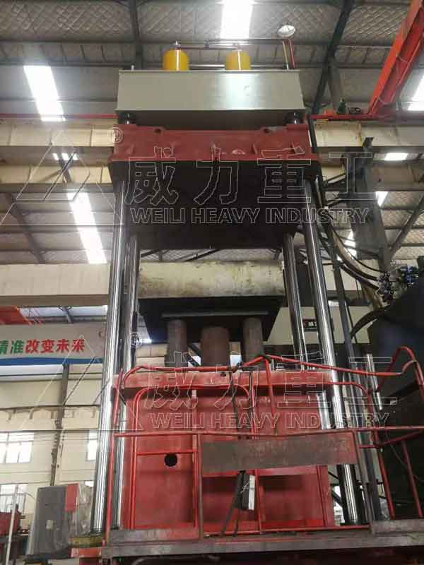 315噸上置液壓墊薄板拉伸液壓機(jī)