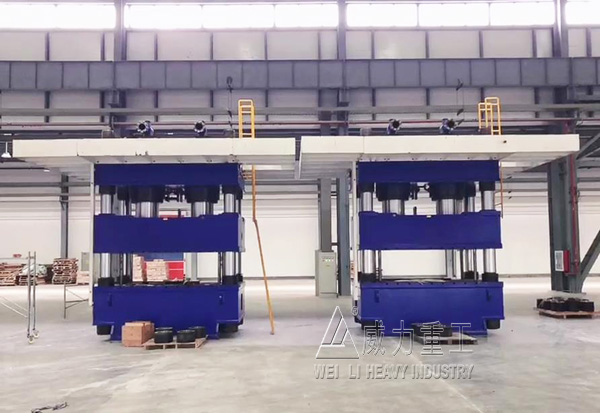 1200噸汽車配件沖壓成型液壓機